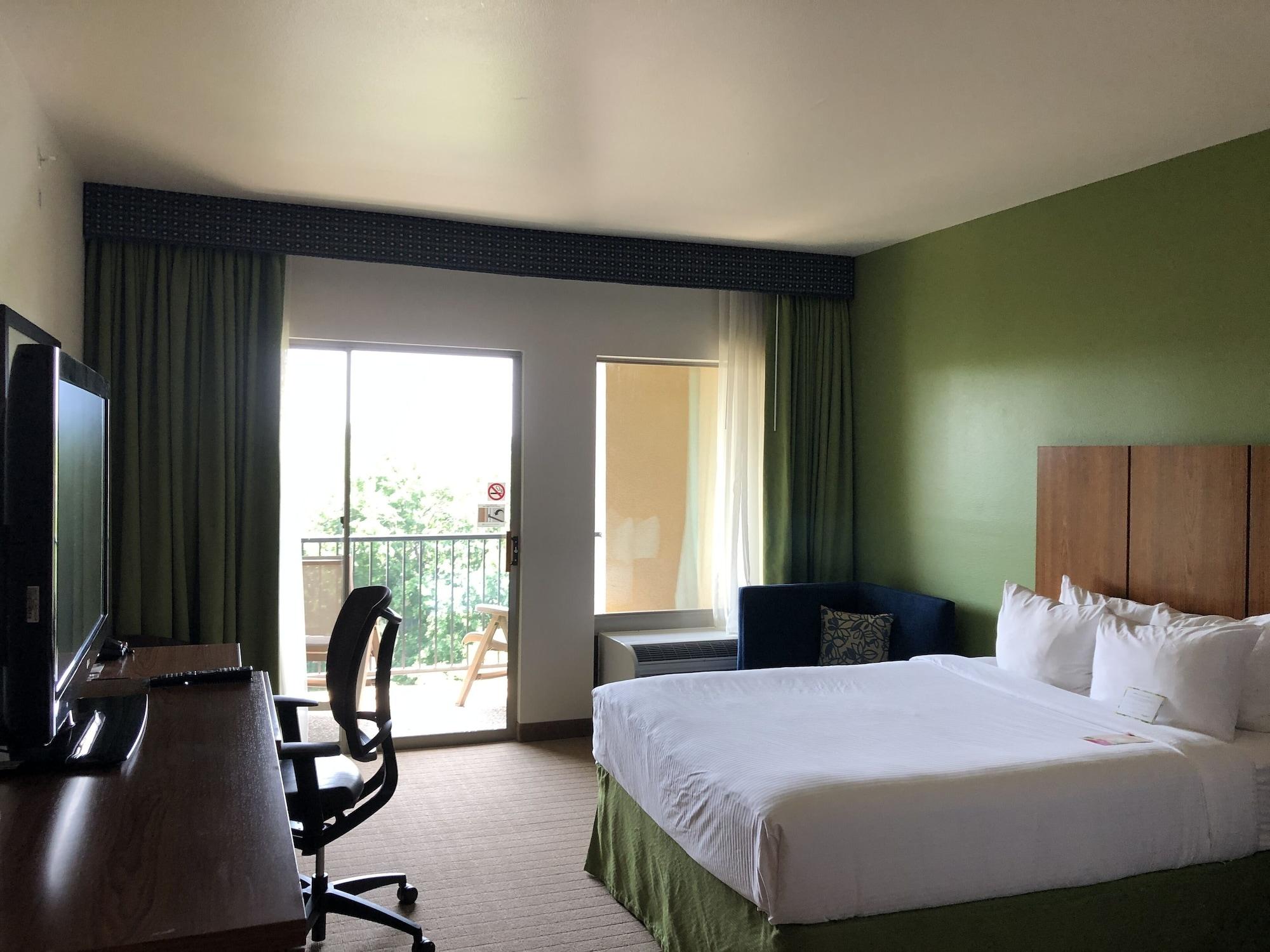 Wyndham Garden San Antonio Riverwalk/Museum Reach Hotel San Antonio