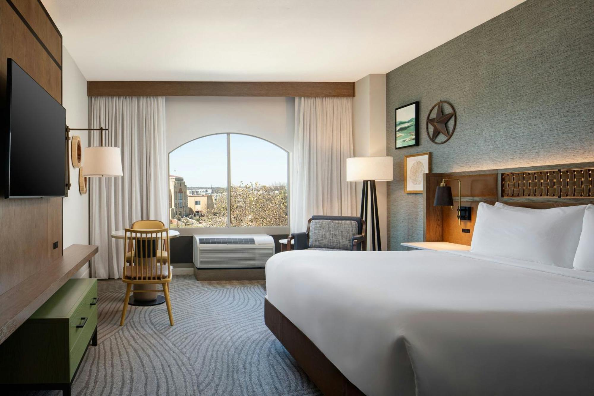 Sol Cypress, San Antonio, A Marriott Tribute Portfolio Hotel San Antonio