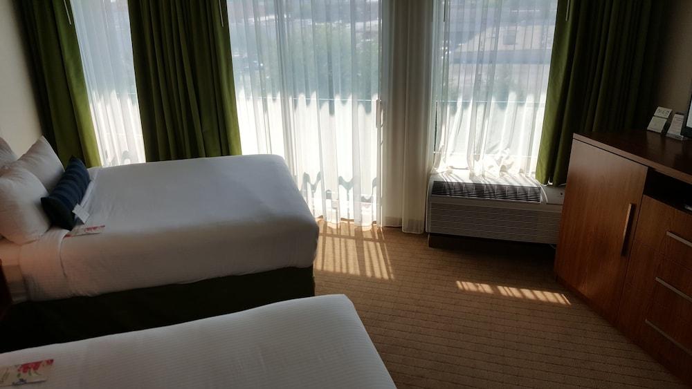 Sol Cypress, San Antonio, A Marriott Tribute Portfolio Hotel Hotel