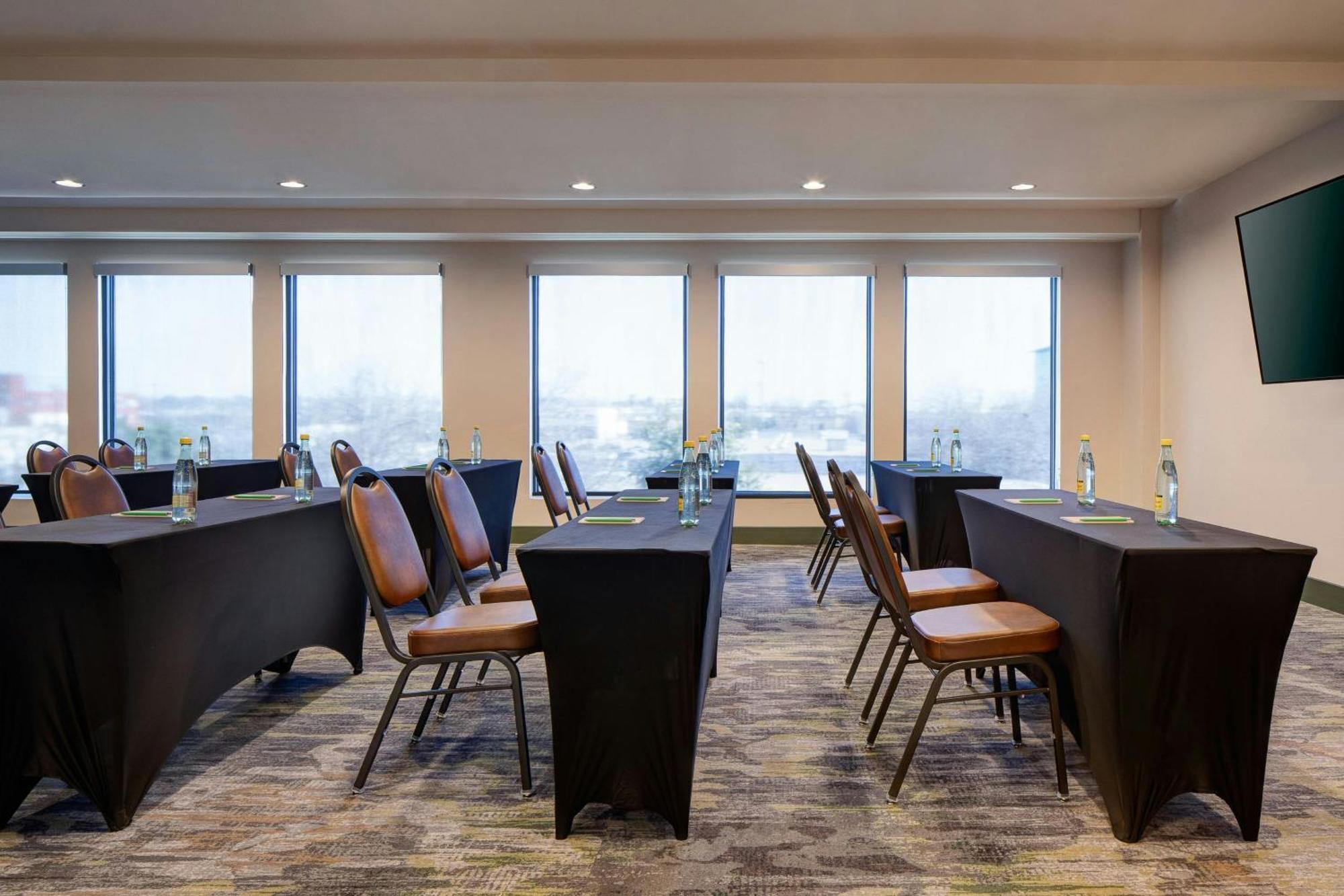 Sol Cypress, San Antonio, A Marriott Tribute Portfolio Hotel 4*