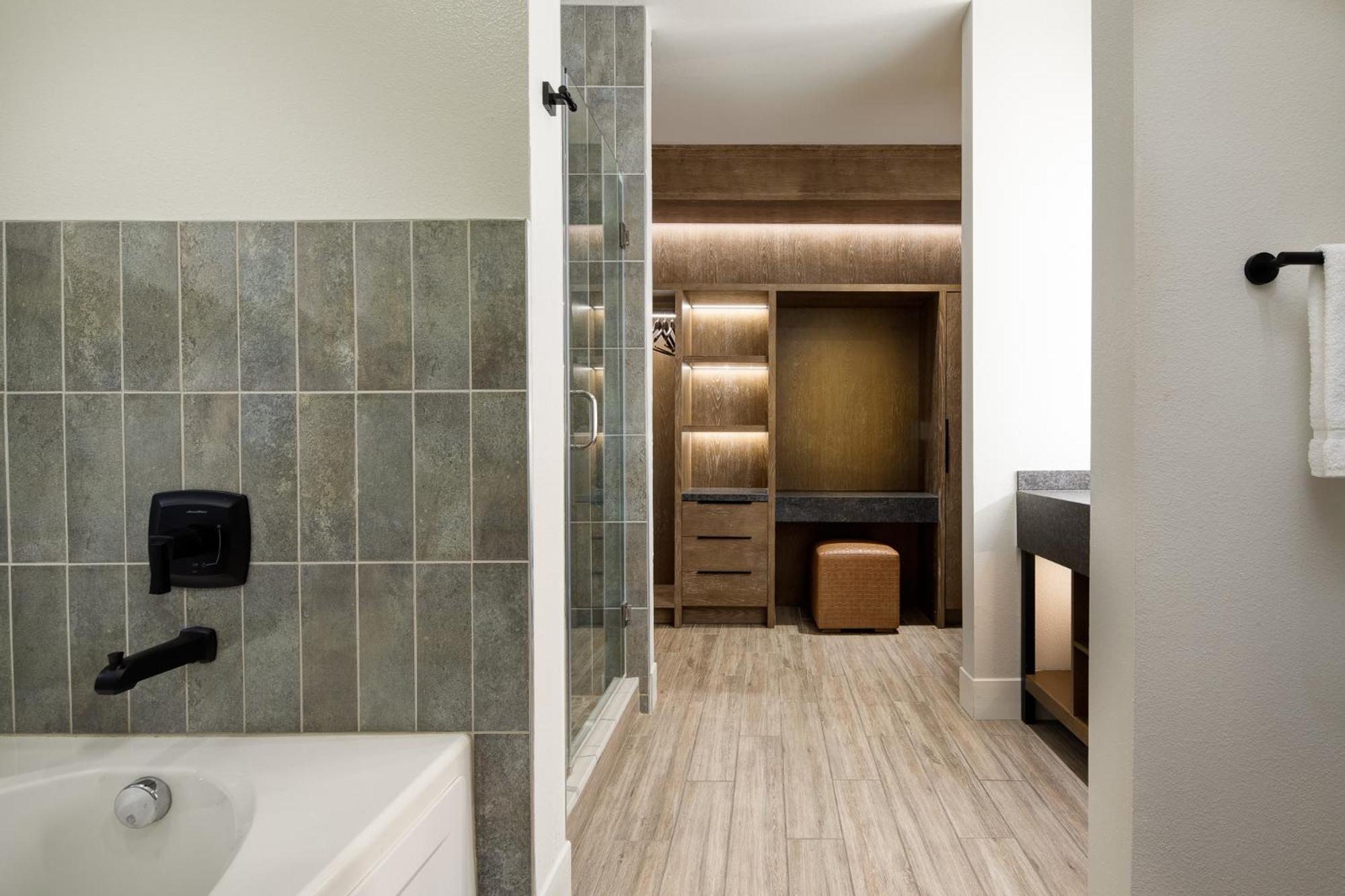 Hotel Sol Cypress, San Antonio, A Marriott Tribute Portfolio Hotel San Antonio